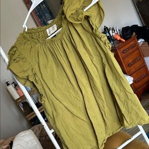 Universal Thread Olive Green Blouse